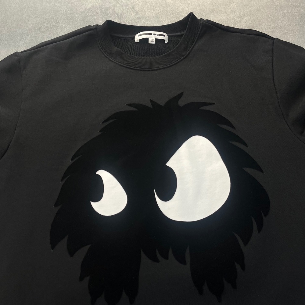 McQ Alexander McQueen Sweatshirt Men Size Large Black Monster Eye Graphic - Picture 3 of 9